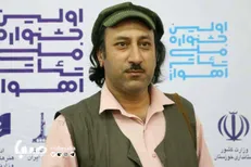 متولیان تئاتر کشور، نسل جدید را به سمت نمایش ایرانی هدایت کنند