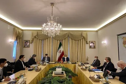 ایران، روسیه و چین خواستار لغو تحریم&zwnj;های آمریکا علیه ایران شدند