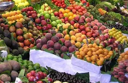 ۱۷ محصول در میادین میوه و تره بار ارزان شد