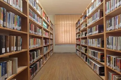 دو مجموعه غنی تاریخی در کتابخانه مرکزی دانشگاه خلیج فارس نگهداری می&zwnj;شود