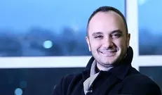 رقابت احسان کرمی در دروغگویی با منوتو و اینترنشنال + فیلم