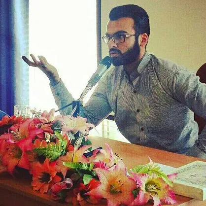 حاجی میرسعیدی در نماز جمعه سپاهان شهر اصفهان سخنرانی می&zwnj;کند