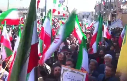 اجتماع عظیم مردمی در مقابل حسینیه اعظم زنجان