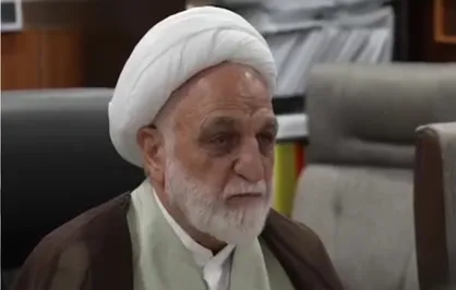 اختلاف نظر&zwnj;ها در کشور نباید به تنازع تبدیل شود؛ در زمین دشمن بازی نکنیم