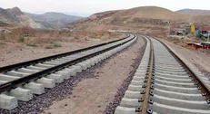 افتتاح راه‌آهن دو خطه تهران- کرج تا پایان امسال / میانه- بستان‌آباد را مرداد ۹۸ تحویل می‌دهیم