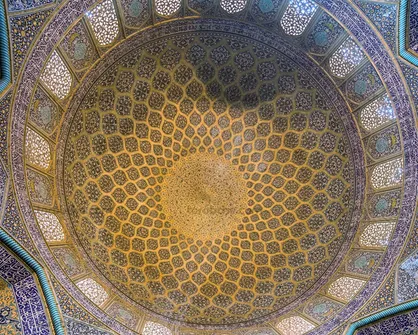 ترمیم عجیب زیباترین معماری نقش جهان؛ ببینید