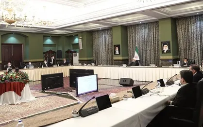 جلسه مشترک ستاد اقتصادی دولت و نمایندگان فعالان اقتصادی با حضور روحانی