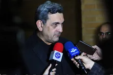 قطار‌های مترو و اتوبوس‌ها هر شب ضد عفونی می‌شوند