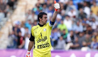 اقدام تحسین برانگیز مهدی رحمتی و عیادت از خبرنگار پرسپولیسی+عکس