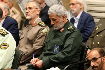 محتوای آخرین نامه سردار قاآنی به شهید محمد الضیف، فرمانده گردان&zwnj;های قسام چه بود؟