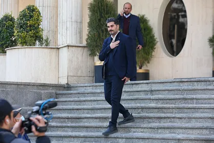 دانشجویان شریف خطاب به احمدنیا: حقیقت را روایت کنید