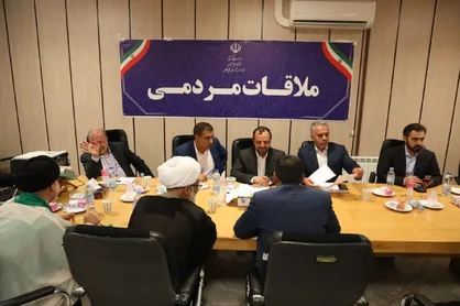 دیدار مردمی وزیر اقتصاد با گلپایگانی&zwnj;ها