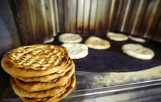 نان در کانون توجه؛ بررسی چرایی تغییر قیمت‌ها و گلایه شهروندان از کیفیت پخت در مشهد