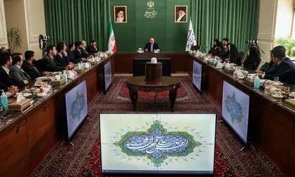 قالیباف: تقسیم پست&zwnj;ها بین جوانان به معنای جوان&zwnj;گرایی نیست/ صدر تا ذیلِ کشور همه منتظر کمک دیگری هستند