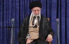 مشکلات پیش آمده برای دستگاه‌ها در حادثه بندرشهید رجایی، ان‌شاءالله با فوریت، قدرت و توانایی دستگاه‌های اجرایی سرحال و توانا و جوان ما جبران خواهد شد