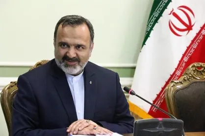 رئیس سازمان حج و زیارت و هیئت همراه برای مذاکرات حج تمتع ۹۹ عازم عربستان شدند