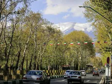 خیابان، ولی عصر (عج) در راه ثبت جهانی / بررسی طرح‌ها و اقدامات اجرایی در منطقه ۱۱ انجام شد