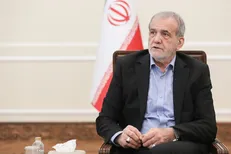 پزشکیان : ما نمی‌خواهیم بجنگیم اما از جنگ هم هراس نداریم / وحدت و انسجام با رهبریت امکان‌پذیر است + فیلم