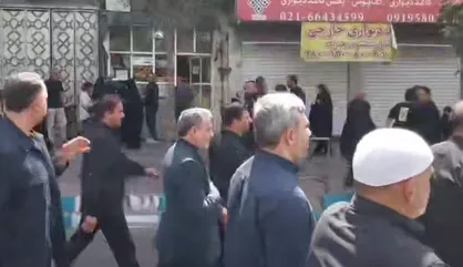 حضور سید عباس عراقچی در مراسم تشییع پیکر شهدای اقتدار +فیلم