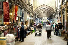 بازاریان تهران: عوامل ناآرامی بازار از کسبه نیستند