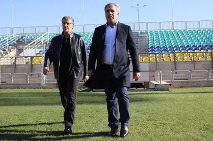 عرب: آماده واگذاری پرسپولیس هستیم