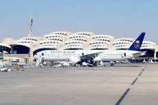 عربستان حمله به فرودگاه ریاض را تأیید کرد