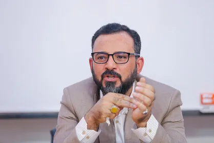 مقاومت هزاران موشک در اختیار دارد / آمریکا رژیم&zwnj;های مرتجع عربی را مانند گله گوسفند چوپانی می&zwnj;کند