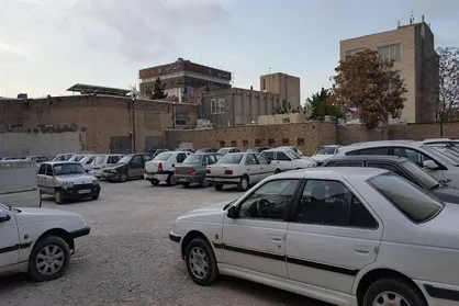 هزینه پارک خودرو در ایلام روزانه ۷ هزار تومان است / بقیه قیمت&zwnj;ها صحت ندارد