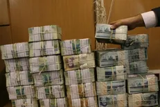 سیاه‌نمایی بدتر از این که بگویند خزانه خالی است و 70 میلیون بیکارند؟!