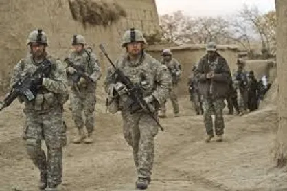 انتقال ۳ آمریکایی مبتلا به کرونا از افغانستان به آلمان