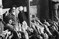 دهه فجر یادآور حماسه جانبازی و سلحشوری جوانان غیرتمند است