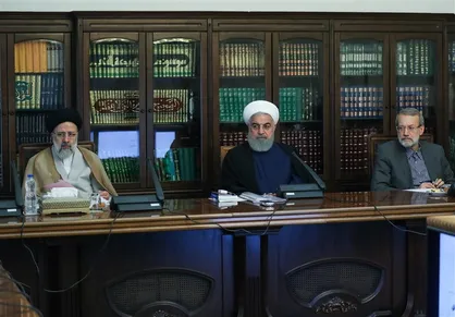 سران قوا تدابیر لازم برای جلوگیری از اثرات مخرب کرونا بر وضعیت اقتصادی اتخاذ کنند / ارائه ۱۱ راهکار عملیاتی