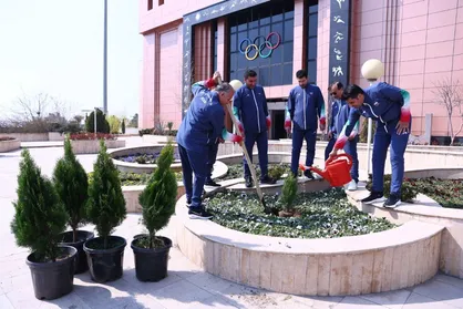 درختکاری جامعه ورزش به یاد رهبر شهید و شهدای اخیر کشور در کمیته ملی المپیک