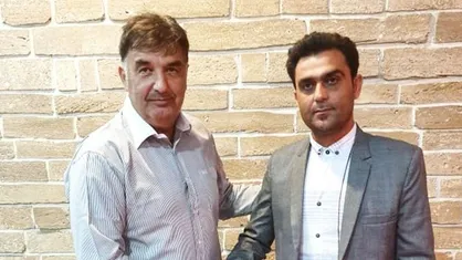 قرارداد سرمربی شاهین امضا شد