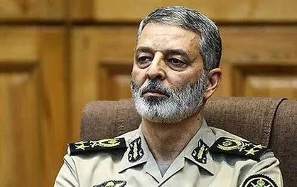 گفتگوی تلفنی سرلشکر موسوی با ناوگروه ۸۶ نداجا در اقیانوس آرام