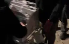 حمله رژیم جنایتکار صهیونیستی به بیمارستان گاندی تهران / پرستاران بیمارستان گاندی در حال انتقال نوزادان هستند