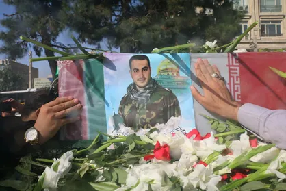 پیکر شهید محمد اینانلو در دانشگاه آزاد کرج تشییع شد