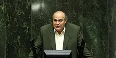 تحریم‌های ۴۰ ساله آمریکا ملت ایران را سربلند‌تر کرده است/ با وقیح‌ترین چهره استکبار مواجه هستیم