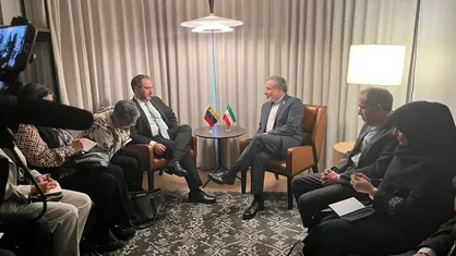 رایزنی عراقچی و همتای ونزوئلایی درباره مسائل مختلف بین المللی
