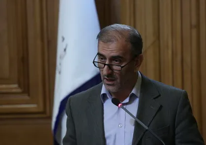 افشانی دوباره تذکر گرفت/ ۵۰درصد اتوبوس&zwnj;های سامانه ۵ اتوبوسرانی تهران متوقف هستند