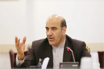 دولت باید تهدیدات نقدینگی را به فرصت تبدیل کند/ نقش پررنگ بورس در جمع آوری حجم بالای نقدینگی جامعه