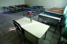 آموزش‌ و پرورش با کمبود معلم دست‌وپنجه نرم می‌کند/ آقایان گفتند همین تعداد معلم برای مدارس کافی است