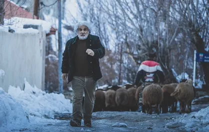 فیلم سینمایی &laquo;چشم بادومی&raquo; روایتی از دغدغه&zwnj;های نسل جوان در چهل و سومین جشنواره فیلم فجر