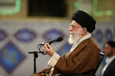 داعش به همت جوانان و مردان مومن از بین رفت/ عده‌ای بلندگوی دشمن شده و آیه یأس می‌خوانند +عکس و صوت