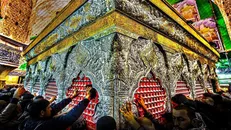 اهمیت زیارت امام حسین (ع) در شب عاشورا