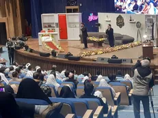 در زندگی از اصل برکت غافل نباشید/ همه چیز در مادیات خلاصه نمی‌شود