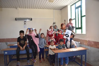 دانشجویان جهادگر داراب در روستای هشیوار خدمت رسانی کردند