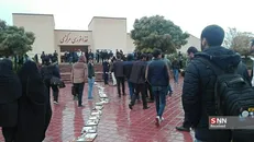 سطح پائین خدمات رفاهی صدای دانشجویان حکیم سبزواری را درآورد/ وقتی دانشجویان را تهدید به شکایت می‌کنند!