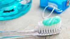 مسواک و نخ‌دندان به فراموشی سپرده می‌شوند، میکروروبات‌ها در راه‌اند!