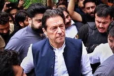 عمران‌خان بازداشت و راهی زندان شد